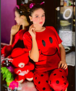 Red Smile Printed Women Nightsuit